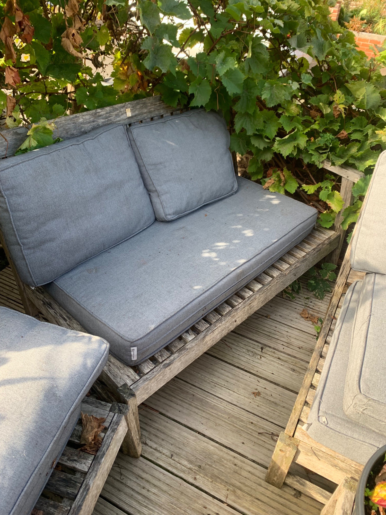 Customer photo of a furniture or appliances job, about a quarter van
